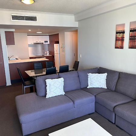 Deluxe Chevron Renaissance Apartment Gold Coast Exterior foto