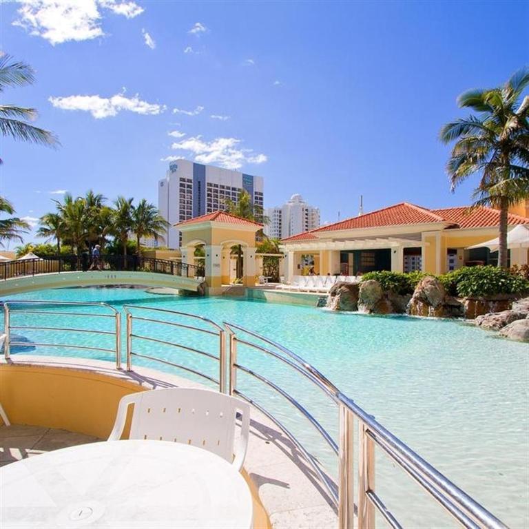 Deluxe Chevron Renaissance Apartment Gold Coast Exterior foto