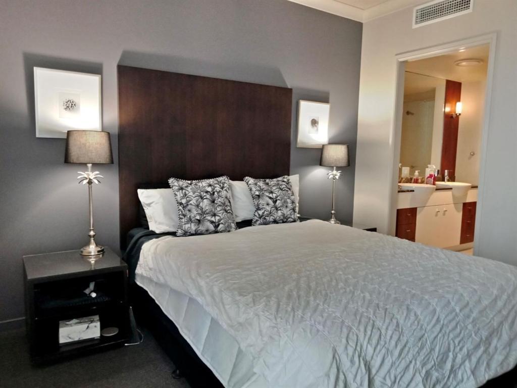 Deluxe Chevron Renaissance Apartment Gold Coast Exterior foto
